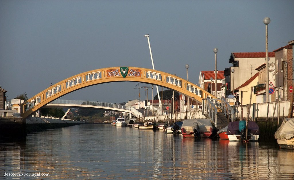 Ponte de Carcavelos, no canal de São Roque