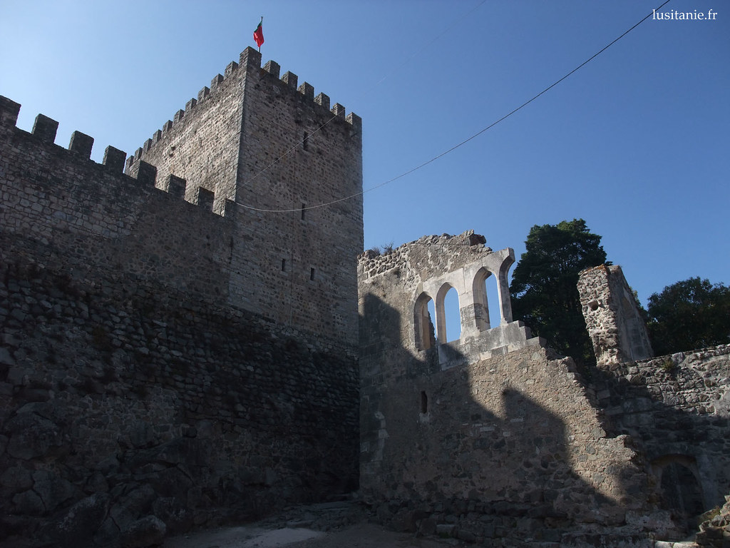 O castelo de hoje, mesmo parcialmente restaurado, só permite uma ideia do que foi o castelo na Idade Média