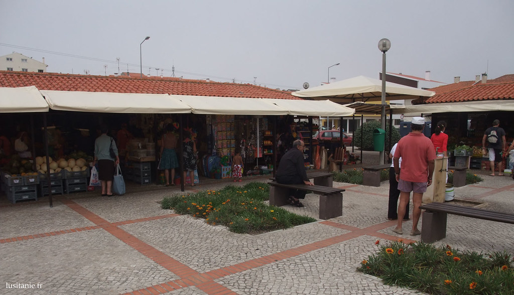 Mercado da aldeia dos Palheiros da Tocha