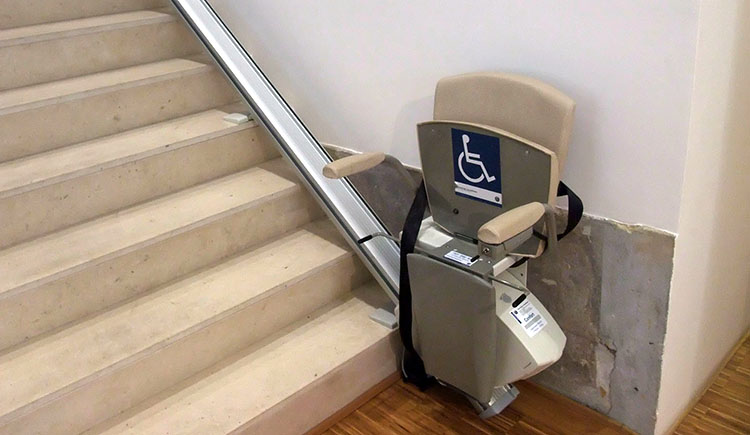 Cadeira para subir as escadas